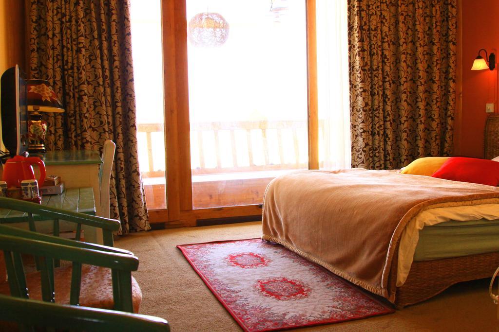 Shangri-La Lao Shay Youth Hostel מראה חיצוני תמונה