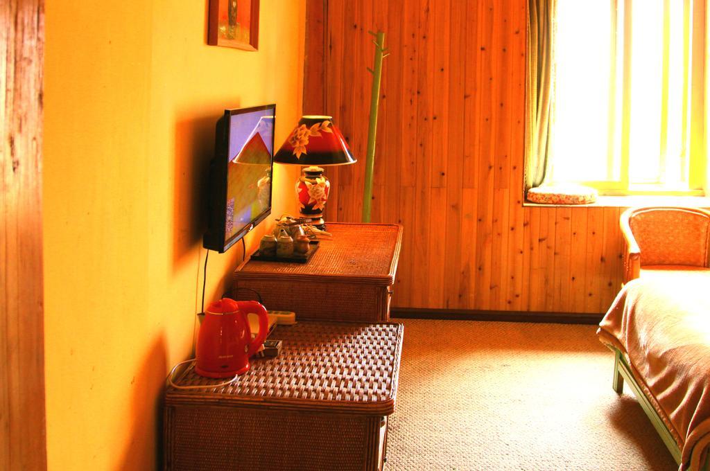 Shangri-La Lao Shay Youth Hostel מראה חיצוני תמונה
