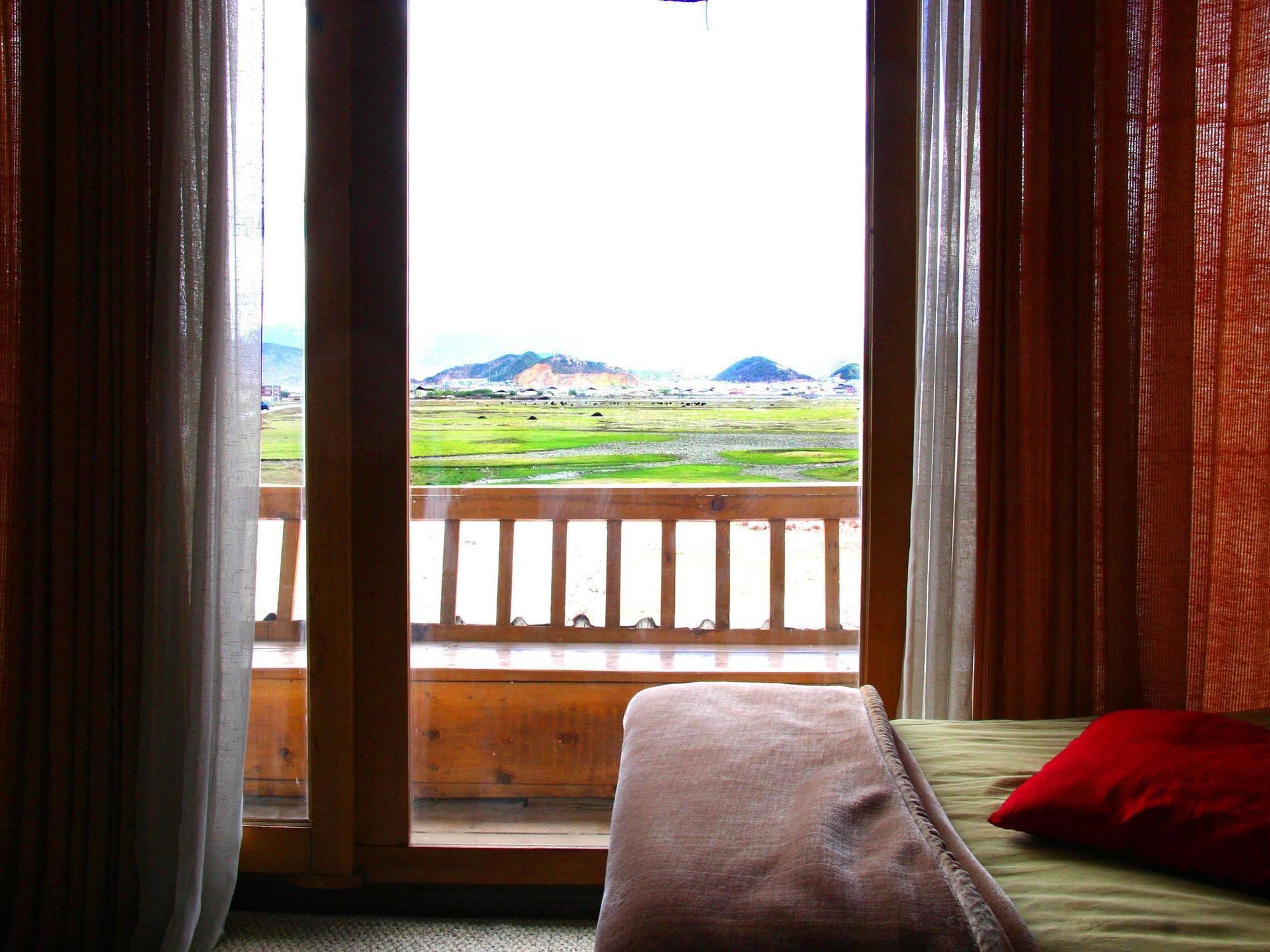 Shangri-La Lao Shay Youth Hostel מראה חיצוני תמונה